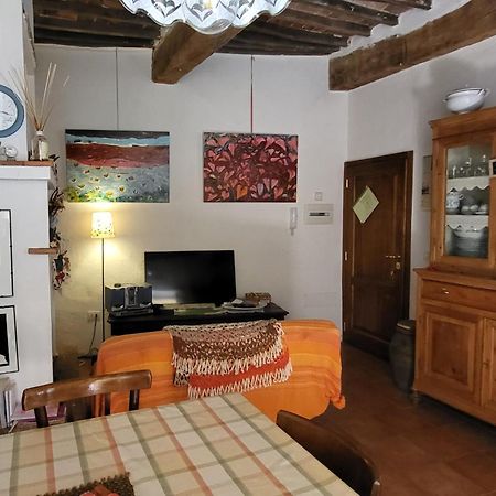 Apartmán La Casa Di Dina Castelmuzio Exteriér fotografie